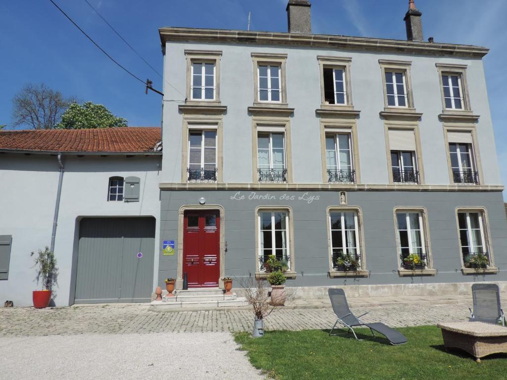 Le Jardin Des Lys Bed & Breakfast Gemmelaincourt Dış mekan fotoğraf