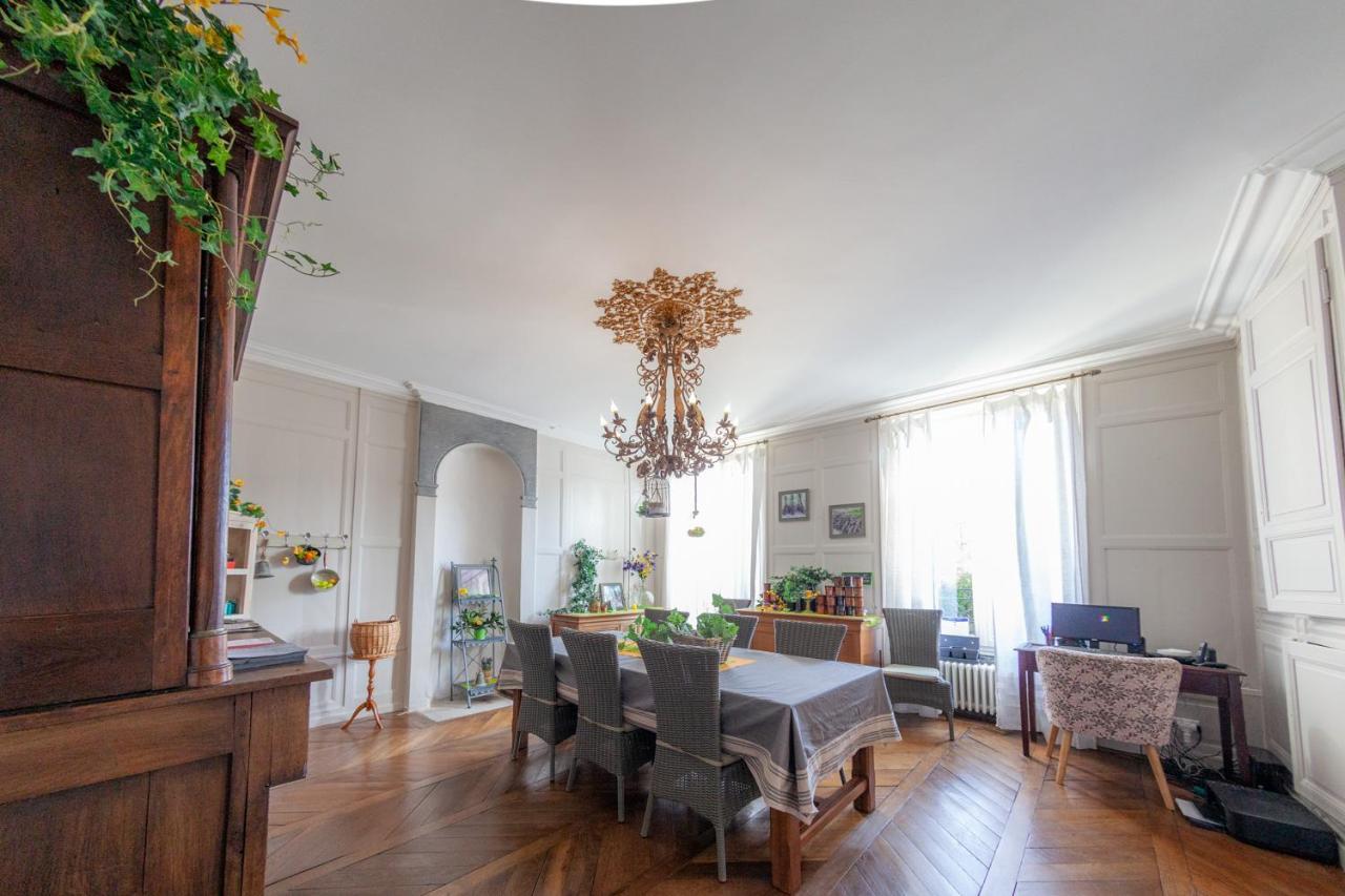 Le Jardin Des Lys Bed & Breakfast Gemmelaincourt Dış mekan fotoğraf
