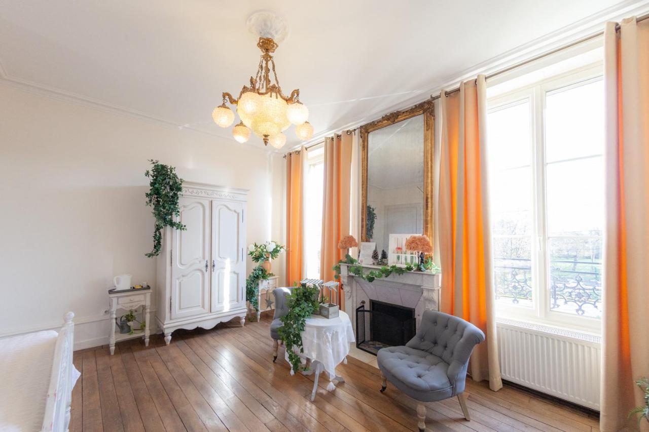 Le Jardin Des Lys Bed & Breakfast Gemmelaincourt Dış mekan fotoğraf